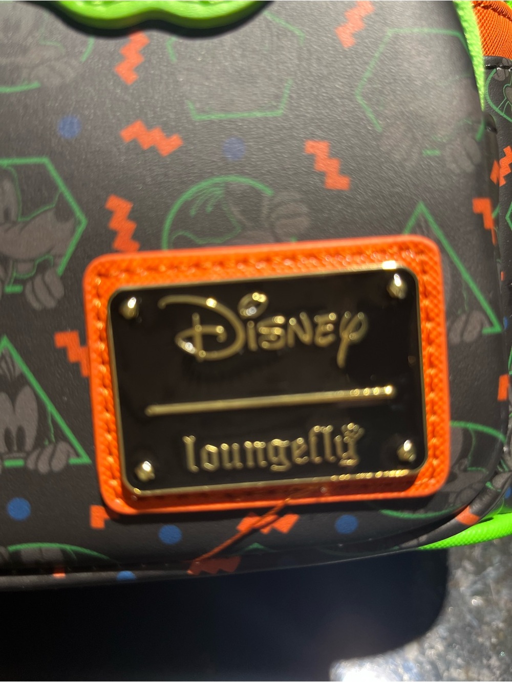Disney Loungefly Goofy Kids Mini Backpack - Black with Neon Green & Orange - Picture 4 of 4